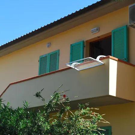 Amapola - Bilocale In Zona Mare Con Clima E Posto Auto Apartamento *